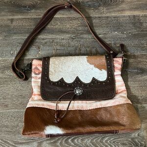 Myra Bag